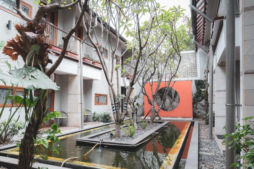 Hotel Tibera Taman Cibeunying Bandung Esterno foto