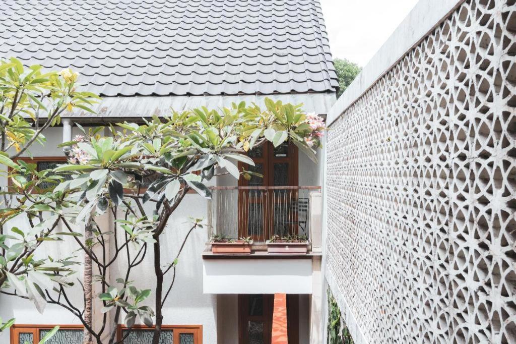 Hotel Tibera Taman Cibeunying Bandung Esterno foto