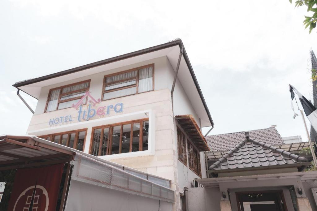 Hotel Tibera Taman Cibeunying Bandung Esterno foto