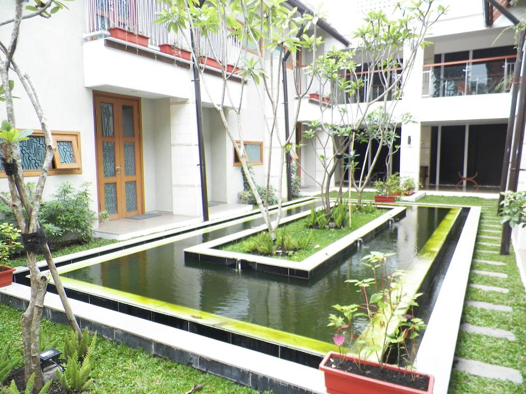 Hotel Tibera Taman Cibeunying Bandung Esterno foto